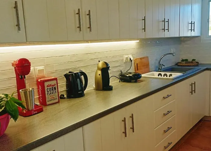 Semesterbostad Sugarstone House