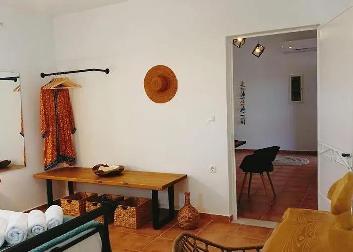 Sugarstone House Semesterbostad Adamantas (Milos)