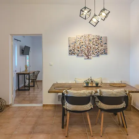 Sugarstone House Adamantas (Milos)